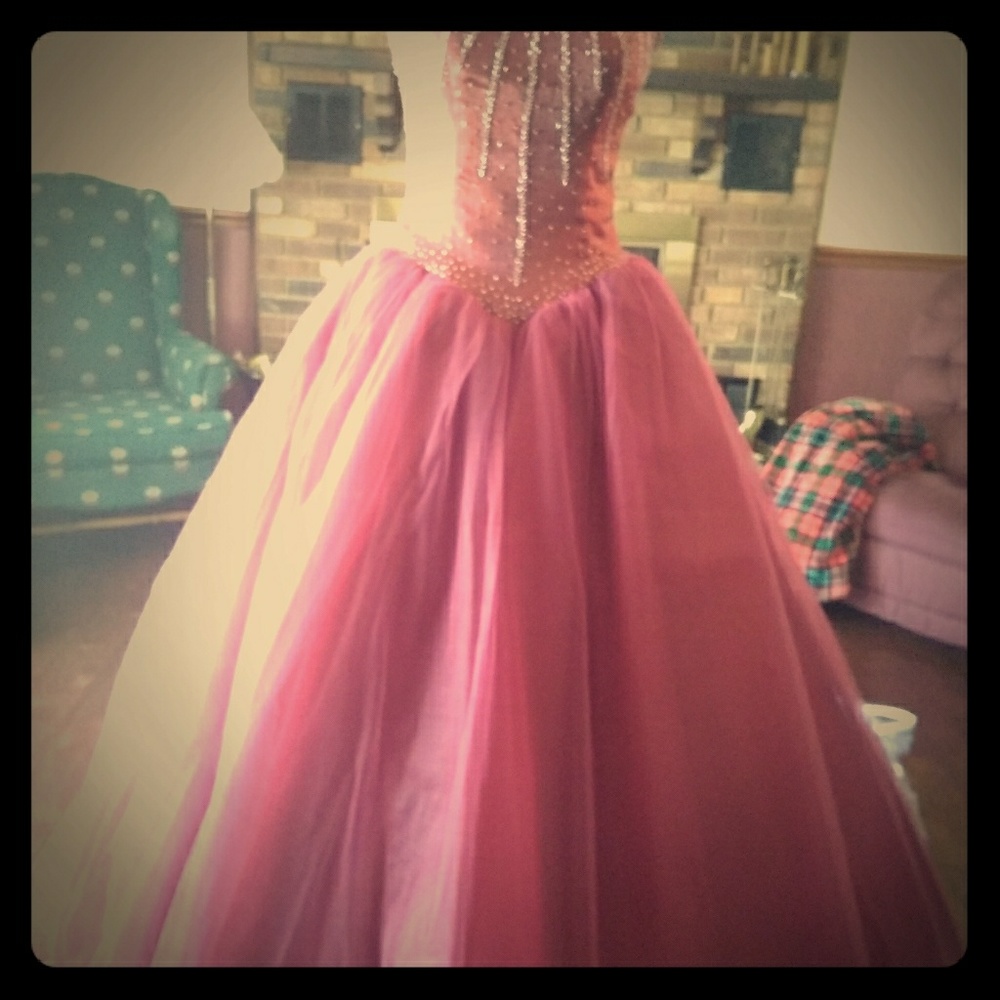 Maroon prom dress